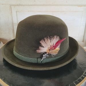 Vintage 1950s Cavanaugh Bowler Hat with Pin Elk/Stag Clip Feathers 7 1/4